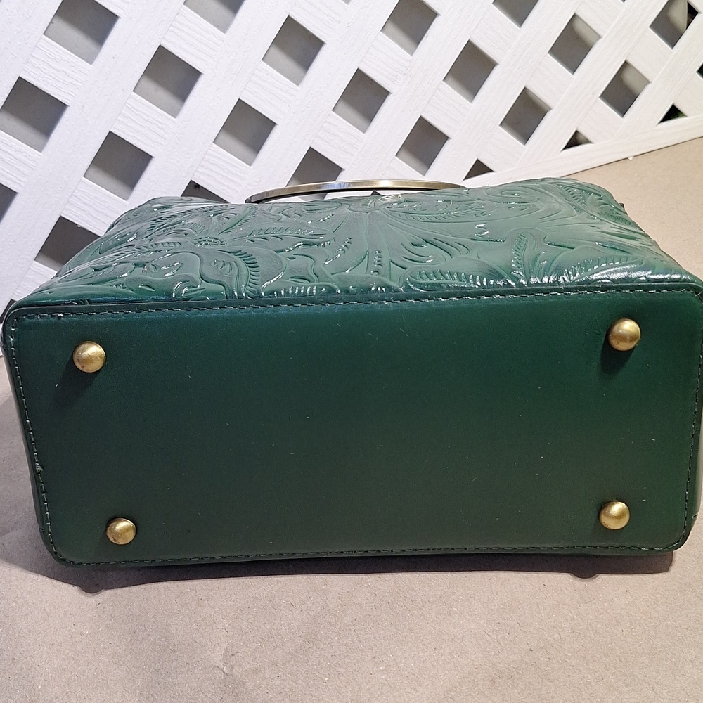 NWT Patricia Nash Empoli Burnished Tooled Leather Green Satchel Crossbody Bag - Picture 5 of 10